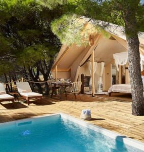 Abeille Maison Glamping Resort Zlatni Rat, ostrov Brač