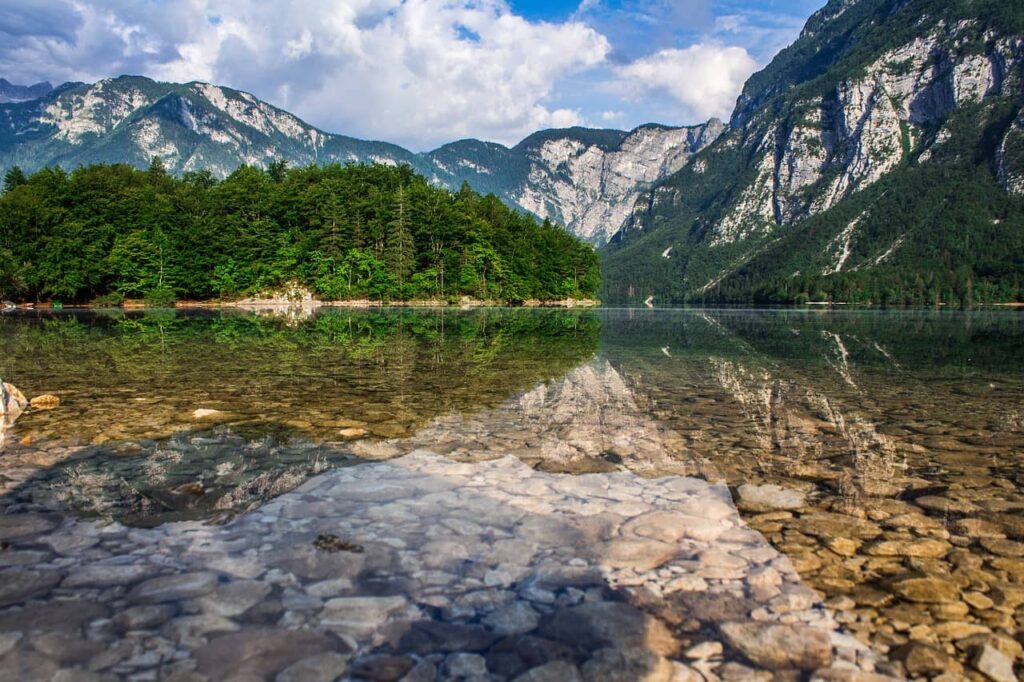 jezero Bohinj, Slovinsko